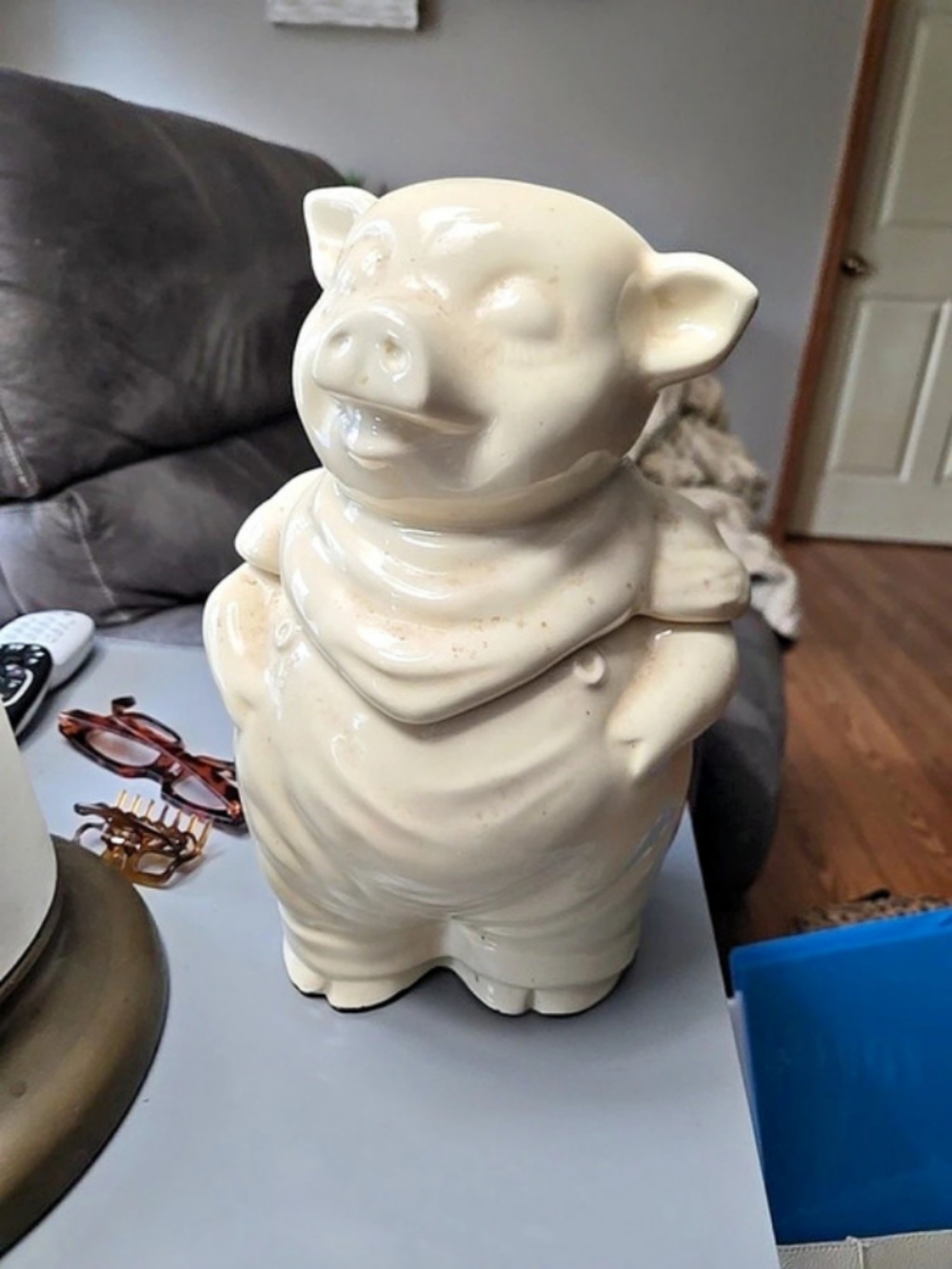 Vintage Shawnee Smiley Pig Cookie Jar White Ceramic USA Farmhouse
